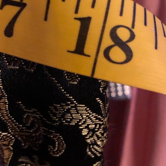 Black & gold size 10 asian print pencil skirt with side slits - Picture 12 of 15